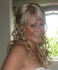 blond lang brudefrisure