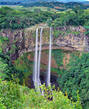 Flot vandfald på Mauritius