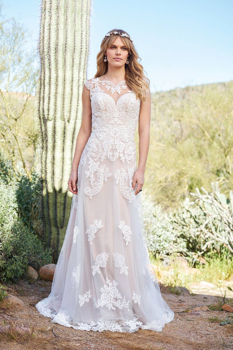 brudekjole med blonder