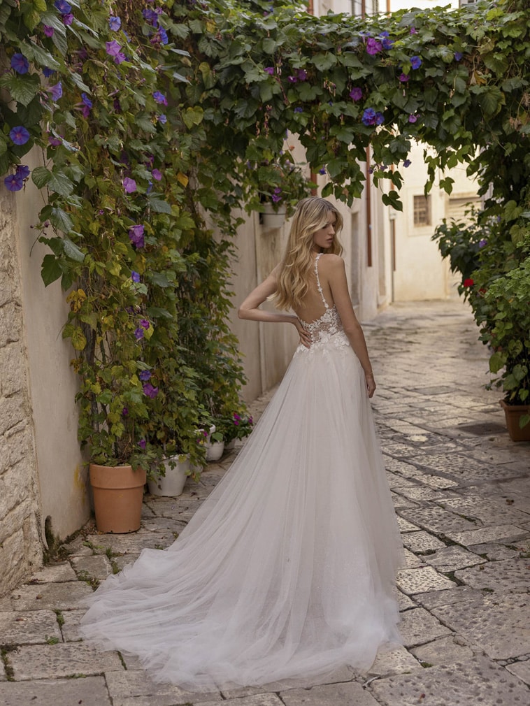 modeca 2024 brudekjoler