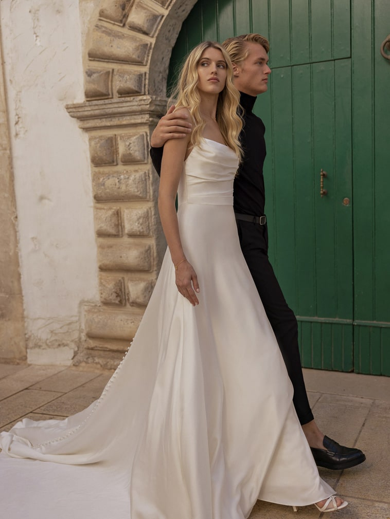 modeca 2024 brudekjoler