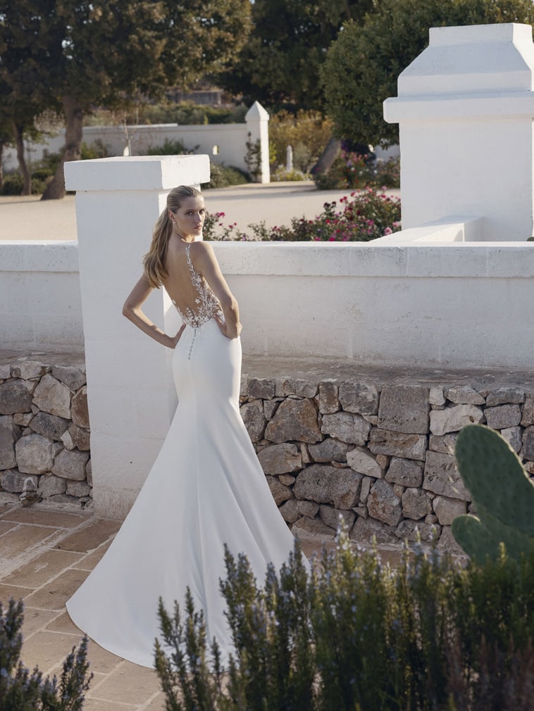 modeca 2024 brudekjoler