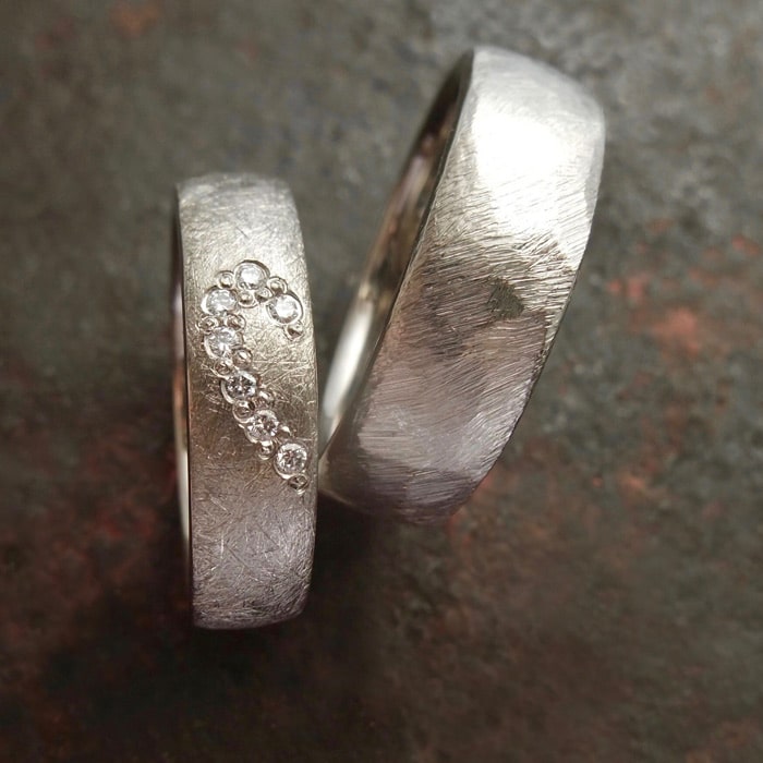 brede vielsesringe hvidguld halvt hjerte