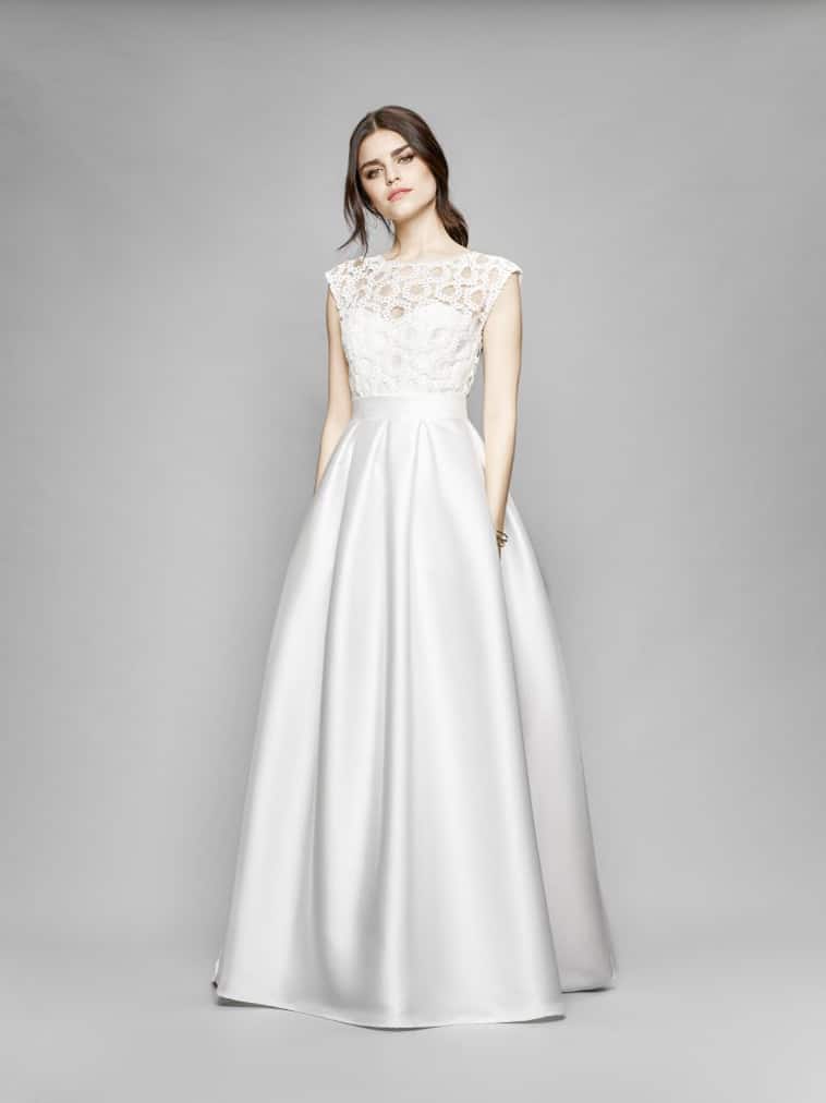 brudekjole med speciel overdel