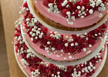 Bryllupskage med ribs og brudeslør