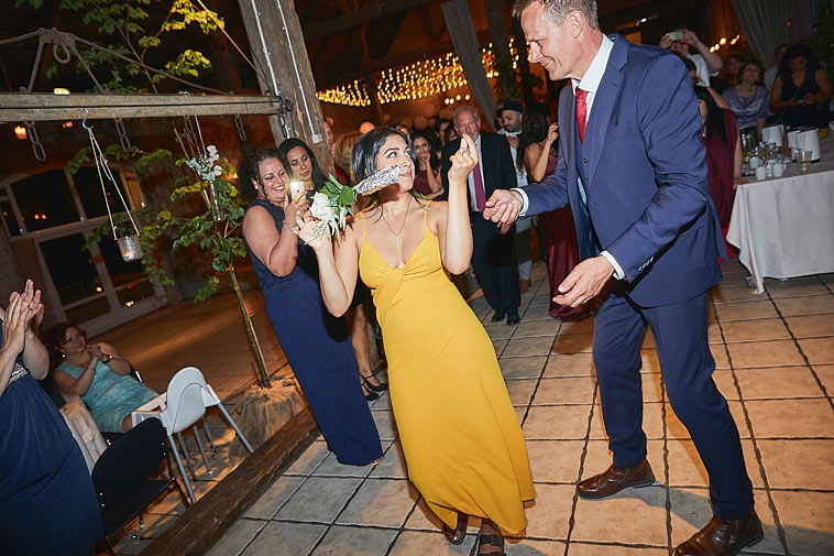 kvinde-danser til bryllup