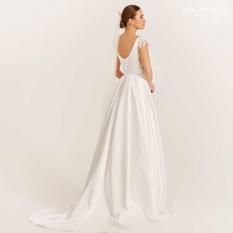 lilly brudekjoler 2024