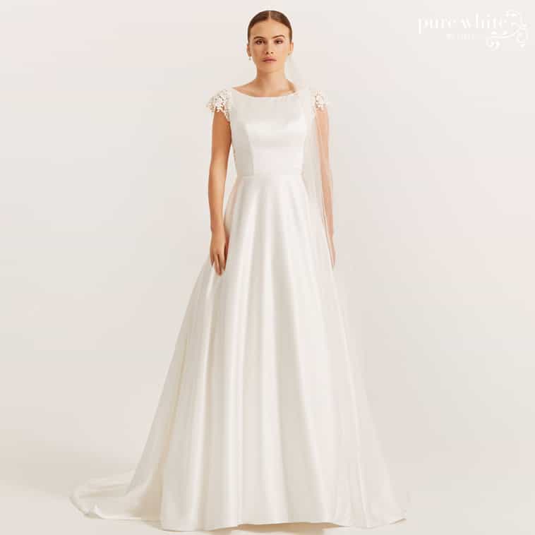 lilly brudekjoler 2024