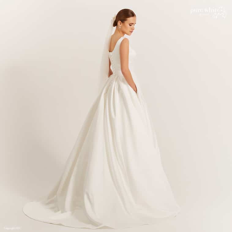 lilly brudekjoler 2024